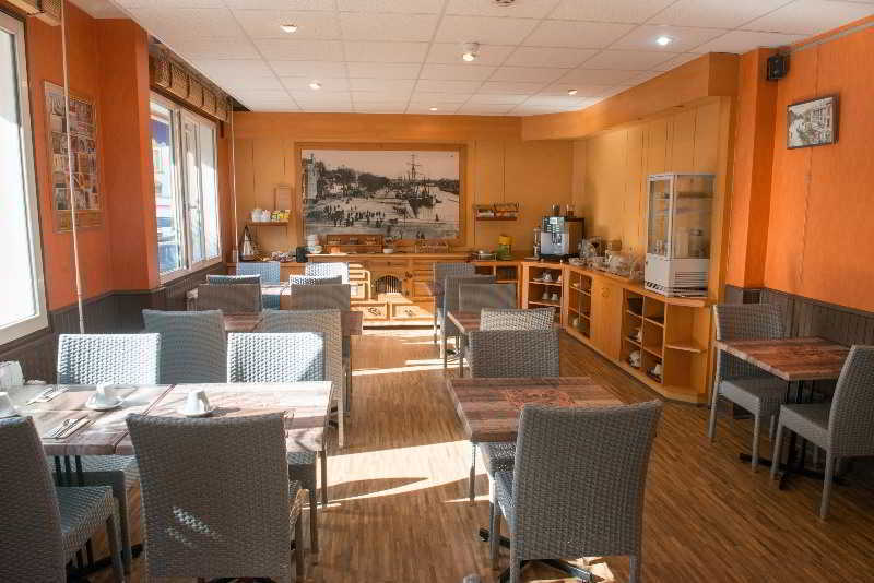 Hotel Escale Oceania Lorient Esterno foto